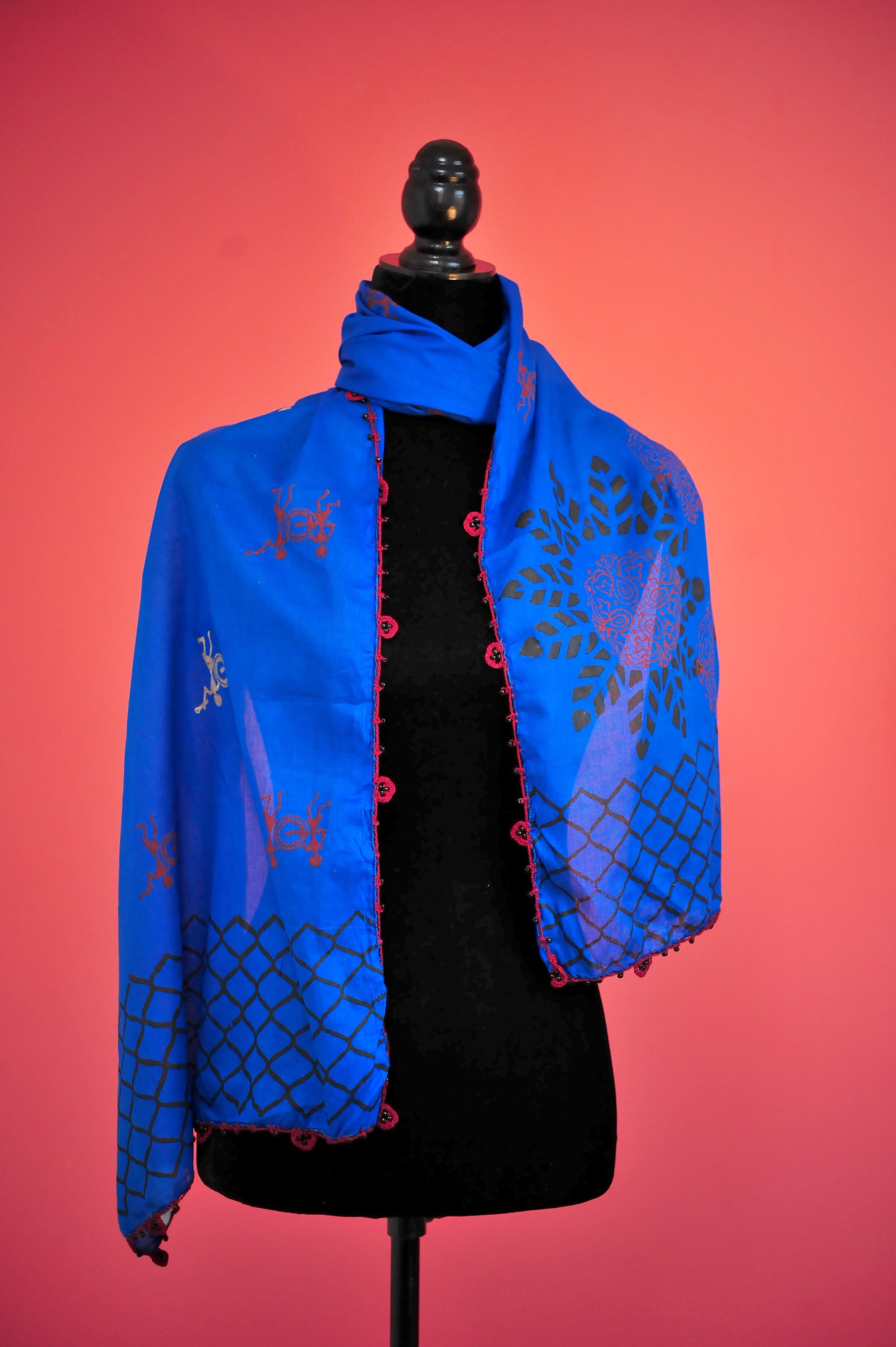 Nuance bleu profond