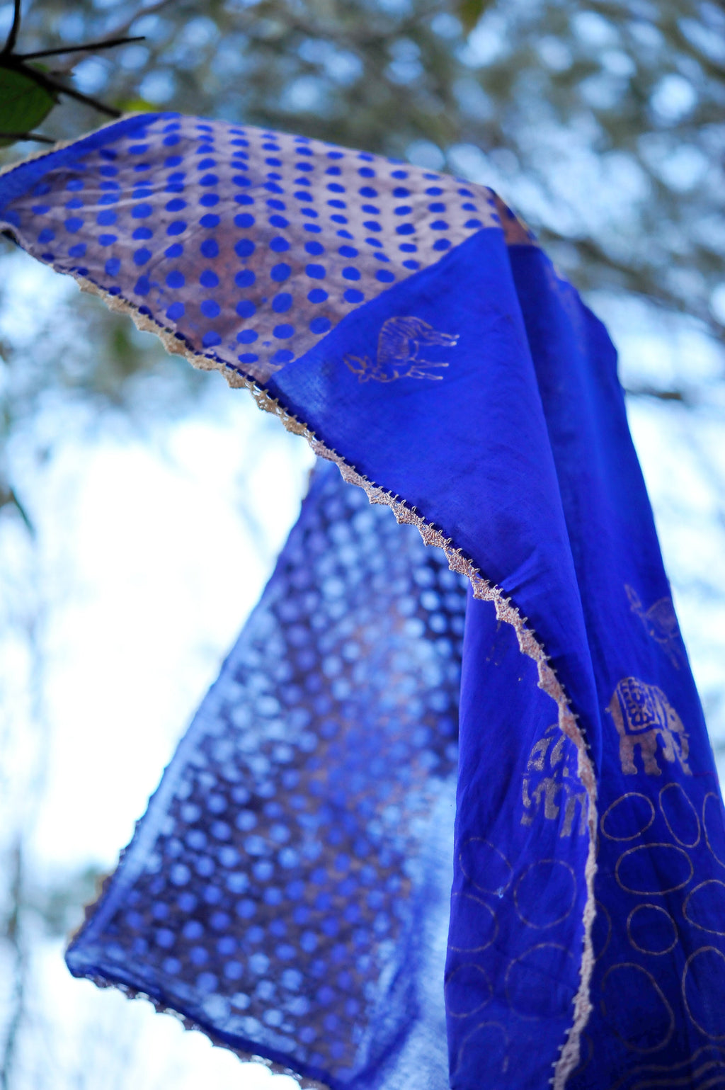 Bleu profond