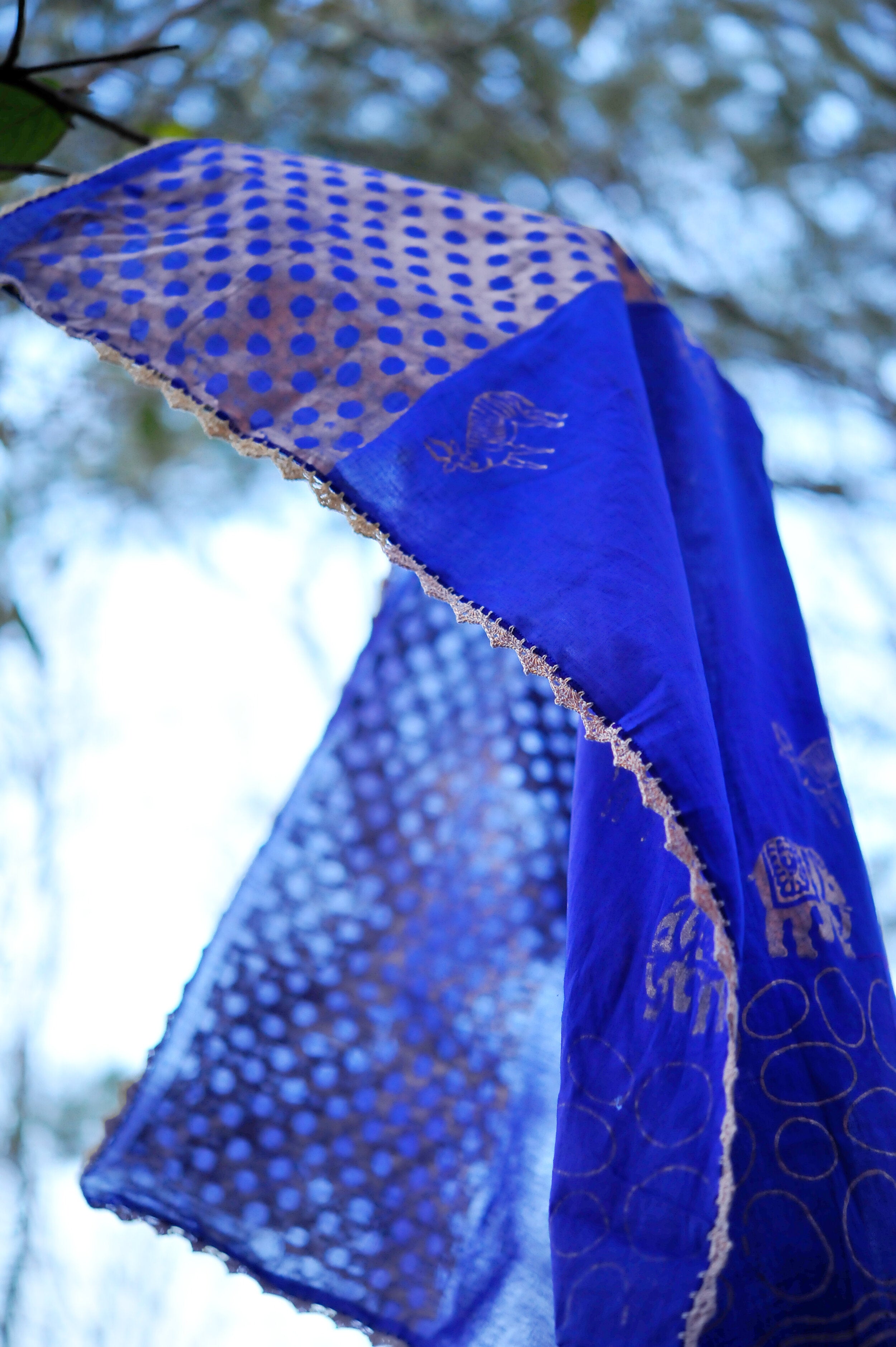 Bleu profond